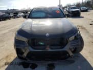 ✅ 2022 BMW X6 M • VIN: 5YMCY0C09N9M52251 • Лот: 82553923. Опубликован ранее на Copart с пробегом Не указан. Бесплатный доступ к архиву аукционных продаж из США и подробный отчёт об истории автомобиля на DreamBid. Изображение 5.