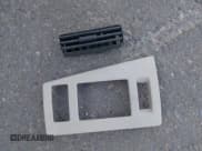 ✅ 1997 Cadillac Eldorado • VIN: 1G6EL12Y9VU611878 • Lot: 43130623. Wystawiony na IAAI z przebiegiem 73 335 mil. Bezpłatny archiwum sprzedaży aukcyjnych z USA i szczegółowy raport historii pojazdu na DreamBid. Zdjęcie 12.