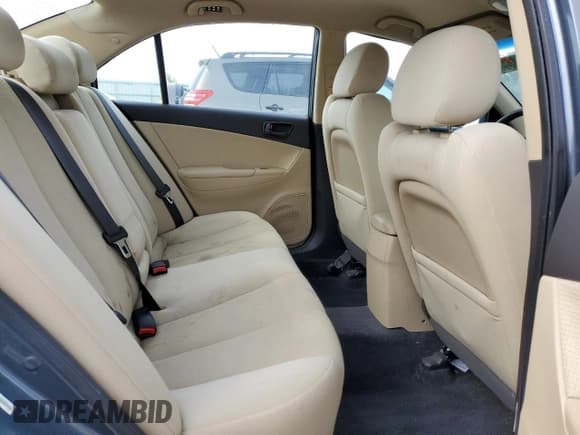 ✅ 2009 Hyundai Sonata GLS • VIN: 5NPET46C09H408116 • Лот: 60924505. Опубликован ранее на Copart с пробегом 201 580 миль. Бесплатный доступ к архиву аукционных продаж из США и подробный отчёт об истории автомобиля на DreamBid. Изображение 10.