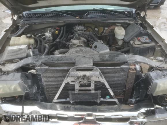 ✅ 2003 Chevrolet Silverado 1500 LS • VIN: 2GCEK19T331391740 • Лот: 72891064. Опубликован ранее на Copart с пробегом Не указан. Бесплатный доступ к архиву аукционных продаж из США и подробный отчёт об истории автомобиля на DreamBid. Изображение 11.