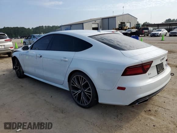 ✅ 2016 Audi A7 Premium Plus • VIN: WAUWGAFC5GN166215 • Lot: 53336263. Wystawiony na Copart z przebiegiem 60 169 mil. Bezpłatny archiwum sprzedaży aukcyjnych z USA i szczegółowy raport historii pojazdu na DreamBid. Zdjęcie 2.