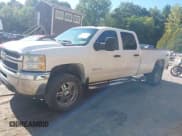 ✅ 2011 Chevrolet Silverado 2500HD LT • VIN: 1GC1KXC88BF236436 • Lot: 43161950. Wystawiony na IAAI z przebiegiem 255 184 mil. Bezpłatny archiwum sprzedaży aukcyjnych z USA i szczegółowy raport historii pojazdu na DreamBid. Zdjęcie 14.