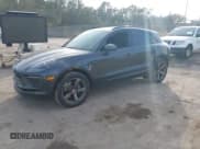 ✅ 2025 Porsche Macan • VIN: WP1AA2A57SLB02046 • Лот: 43768036. Опубликован ранее на IAAI с пробегом 5 881 миль. Бесплатный доступ к архиву аукционных продаж из США и подробный отчёт об истории автомобиля на DreamBid. Изображение 17.