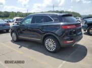 ✅ 2019 Lincoln MKC Standard • VIN: 5LMCJ1D9XKUL09360 • Лот: 68420795. Опубликован ранее на Copart с пробегом 105 523 миль. Бесплатный доступ к архиву аукционных продаж из США и подробный отчёт об истории автомобиля на DreamBid. Изображение 2.