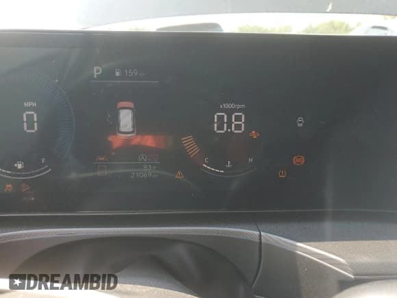 ✅ 2024 Hyundai Santa Fe SE • VIN: 5NMP1DGL5RH033754 • Lot: 68084225. Listed on Copart with 21,069 mi. Free auction sales archive from the USA and detailed vehicle history report at DreamBid. Image 9.