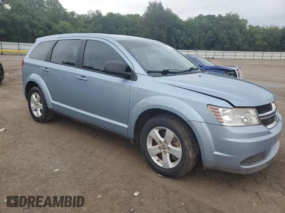 ✅ 2013 Dodge Journey SE • VIN: 3C4PDCAB2DT558560 • Lot: 70747635. Wystawiony na Copart z przebiegiem 206 550 mil. Bezpłatny archiwum sprzedaży aukcyjnych z USA i szczegółowy raport historii pojazdu na DreamBid. Zdjęcie 4.