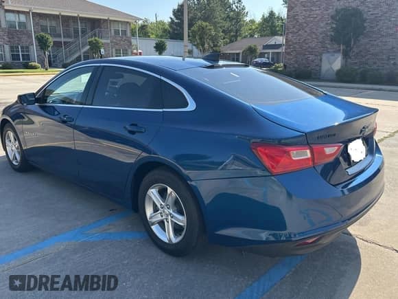 2019 Chevrolet Malibu LS z VIN 1G1ZB5ST1KF191460, wystawiony jako Copart lot #53805735 z przebiegiem 72 885 mil mil oraz Szkoda całkowita • Salvage title. Historia ofert i sprzedaży dostępna na DreamBid. Obrazek 3.