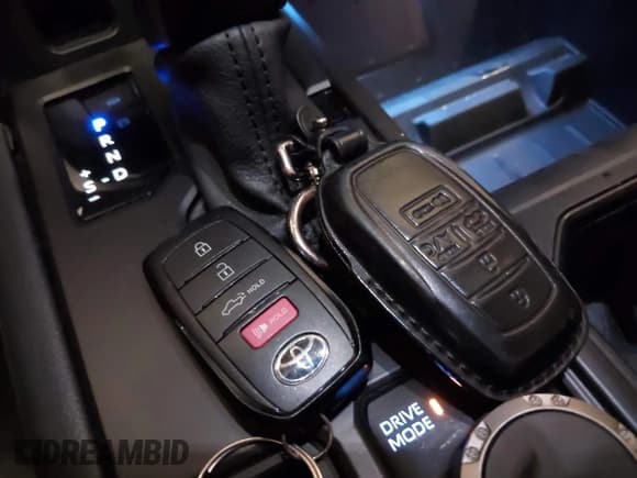 ✅ 2023 Toyota Tundra TRD Pro Hybrid • VIN: 5TFPC5DBXPX023320 • Лот: 42064197. Опубликован ранее на IAAI с пробегом 18 147 миль. Бесплатный доступ к архиву аукционных продаж из США и подробный отчёт об истории автомобиля на DreamBid. Изображение 11.