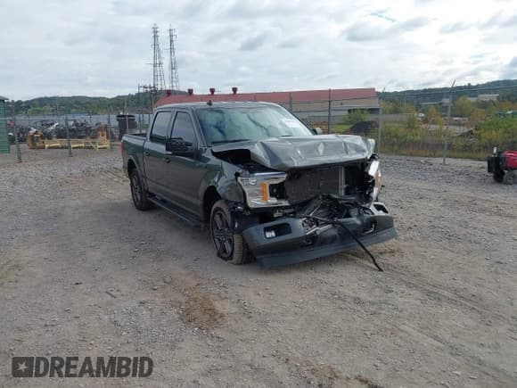 ✅ 2020 Ford F-150 XL • VIN: 1FTEW1EP4LKE27660 • Lot: 43303281. Wystawiony na IAAI z przebiegiem 35 721 mil. Bezpłatny archiwum sprzedaży aukcyjnych z USA i szczegółowy raport historii pojazdu na DreamBid. Zdjęcie 1.