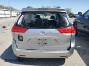 ✅ 2011 Toyota Sienna LE AAS • VIN: 5TDKK3DC9BS083274 • Lot: 53643185. Wystawiony na Copart z przebiegiem Nie podano. Bezpłatny archiwum sprzedaży aukcyjnych z USA i szczegółowy raport historii pojazdu na DreamBid. Zdjęcie 6.