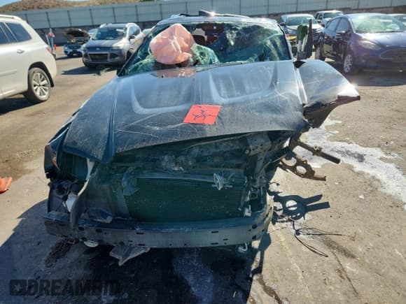 ✅ 2014 Dodge Charger RT Plus • VIN: 2C3CDXDT1EH334771 • Lot: 84260635. Wystawiony na Copart z przebiegiem Nie podano. Bezpłatny archiwum sprzedaży aukcyjnych z USA i szczegółowy raport historii pojazdu na DreamBid. Zdjęcie 5.