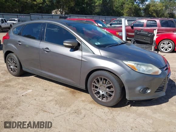 ✅ 2013 Ford Focus SE • VIN: 1FADP3K22DL362273 • Lot: 43548512. Listed on IAAI with 153,177 mi. Free auction sales archive from the USA and detailed vehicle history report at DreamBid. Image 1.