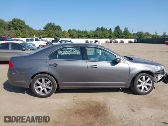 ✅ 2010 Mercury Milan Premier • VIN: 3MEHM0JA3AR641643 • Lot: 43246574. Listed on IAAI with 90,023 mi. Free auction sales archive from the USA and detailed vehicle history report at DreamBid. Image 13.