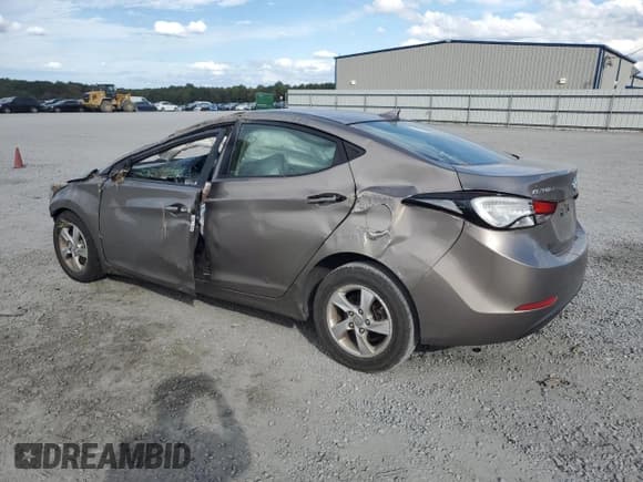 ✅ 2015 Hyundai Elantra SE • VIN: 5NPDH4AE9FH622068 • Lot: 82255405. Listed on Copart with Not provided. Free auction sales archive from the USA and detailed vehicle history report at DreamBid. Image 2.