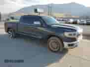 2019 Ram 1500 Limited z VIN 1C6SRFPT3KN907260, wystawiony jako Copart lot #68597555 z przebiegiem 127 663 mil mil oraz Szkoda całkowita • Salvage title. Historia ofert i sprzedaży dostępna na DreamBid. Obrazek 4.