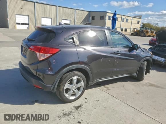 ✅ 2017 Honda HR-V EX • VIN: 3CZRU5H58HM706290 • Лот: 92586295. Опубликован ранее на Copart с пробегом 57 692 миль. Бесплатный доступ к архиву аукционных продаж из США и подробный отчёт об истории автомобиля на DreamBid. Изображение 3.