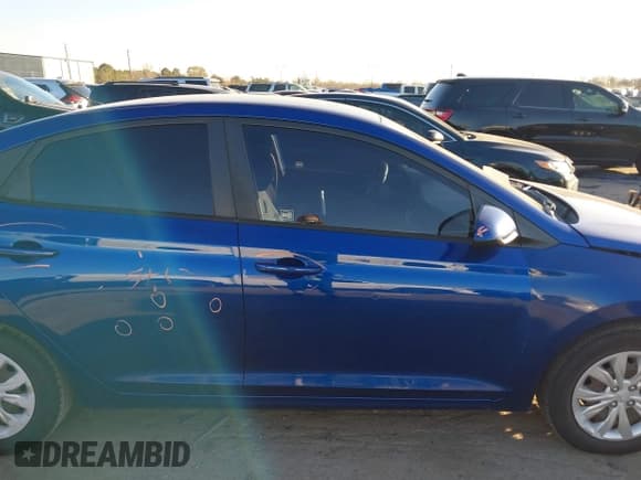 ✅ 2019 Hyundai Accent SE • VIN: 3KPC24A33KE069265 • Лот: 41424869. Опубликован ранее на IAAI с пробегом 104 521 миль. Бесплатный доступ к архиву аукционных продаж из США и подробный отчёт об истории автомобиля на DreamBid. Изображение 13.
