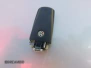 ✅ 2007 Volkswagen Passat • VIN: WVWUK73C07P041594 • Lot: 42327696. Listed on IAAI with 172,579 mi. Free auction sales archive from the USA and detailed vehicle history report at DreamBid. Image 11.