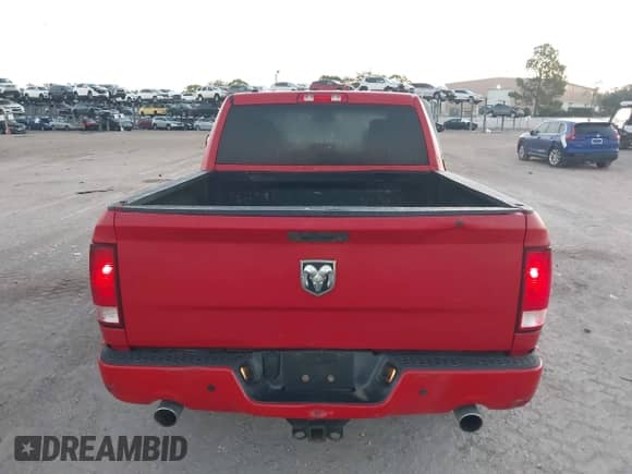 2013 Ram 1500 Express с VIN 1C6RR6KT0DS519428, выставлен на аукционе IAAI как лот 43494619 с пробегом 170 931 миль миль и . История ставок и продаж доступна на DreamBid. Изображение 16.