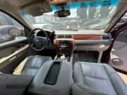 ✅ 2008 Chevrolet Suburban 3LT • VIN: 3GNFC16J98G147200 • Lot: 62791745. Listed on Copart with 201,953 mi. Free auction sales archive from the USA and detailed vehicle history report at DreamBid. Image 9.