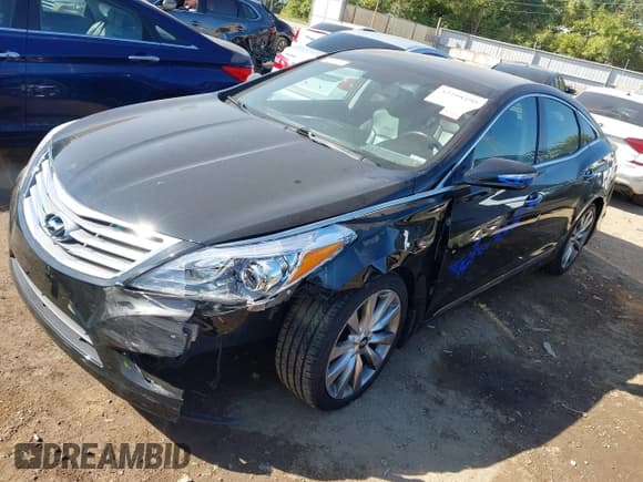✅ 2012 Hyundai Azera • VIN: KMHFH4JG9CA190591 • Lot: 43298490. Listed on IAAI with 88,525 mi. Free auction sales archive from the USA and detailed vehicle history report at DreamBid. Image 2.