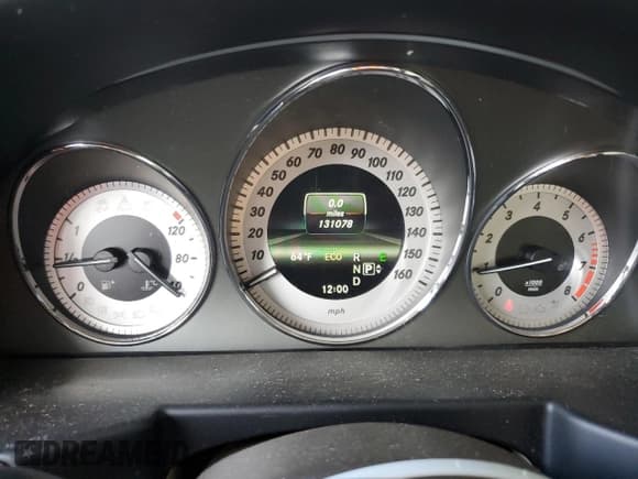 ✅ 2013 Mercedes-Benz GLK 350 • VIN: WDCGG8JB2DG008245 • Лот: 93770815. Опубликован ранее на Copart с пробегом 131 078 миль. Бесплатный доступ к архиву аукционных продаж из США и подробный отчёт об истории автомобиля на DreamBid. Изображение 9.