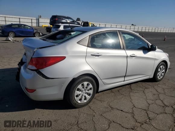 ✅ 2017 Hyundai Accent SE • VIN: KMHCT4AE9HU274366 • Лот: 78539374. Опубликован ранее на Copart с пробегом 103 572 миль. Бесплатный доступ к архиву аукционных продаж из США и подробный отчёт об истории автомобиля на DreamBid. Изображение 3.