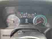 2019 Chevrolet Tahoe Premier z VIN 1GNSKCKJ3KR220037, wystawiony jako Copart lot #54484665 z przebiegiem 94 112 mil mil oraz Szkoda całkowita • Salvage title. Historia ofert i sprzedaży dostępna na DreamBid. Obrazek 9.