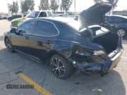 ✅ 2019 Toyota Camry SE • VIN: 4T1B11HK6KU854807 • Лот: 43770190. Опубликован ранее на IAAI с пробегом 110 077 миль. Бесплатный доступ к архиву аукционных продаж из США и подробный отчёт об истории автомобиля на DreamBid. Изображение 3.