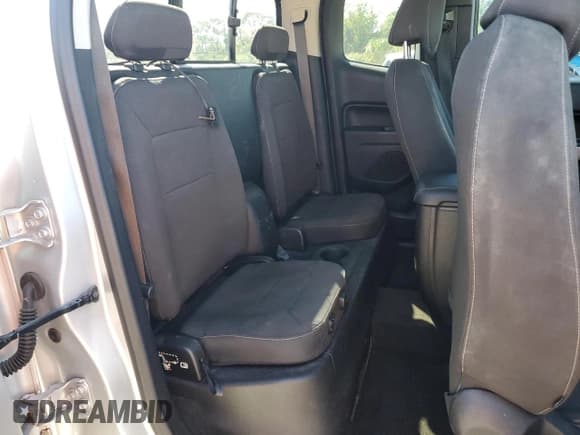 ✅ 2018 Chevrolet Colorado 2WD LT • VIN: 1GCHSCEA1J1121163 • Лот: 86437185. Опубликован ранее на Copart с пробегом 65 519 миль. Бесплатный доступ к архиву аукционных продаж из США и подробный отчёт об истории автомобиля на DreamBid. Изображение 10.