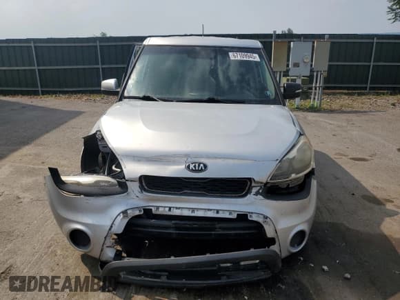 ✅ 2013 Kia Soul + • VIN: KNDJT2A63D7511595 • Lot: 67109945. Wystawiony na Copart z przebiegiem Nie podano. Bezpłatny archiwum sprzedaży aukcyjnych z USA i szczegółowy raport historii pojazdu na DreamBid. Zdjęcie 5.