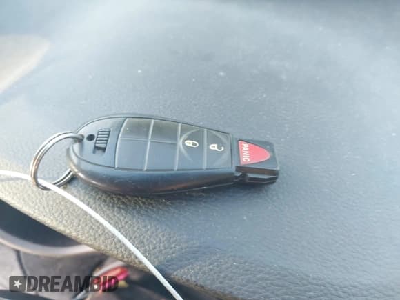 ✅ 2015 Jeep Cherokee Sport • VIN: 1C4PJMAB9FW661485 • Lot: 43363750. Wystawiony na IAAI z przebiegiem 172 584 mil. Bezpłatny archiwum sprzedaży aukcyjnych z USA i szczegółowy raport historii pojazdu na DreamBid. Zdjęcie 11.