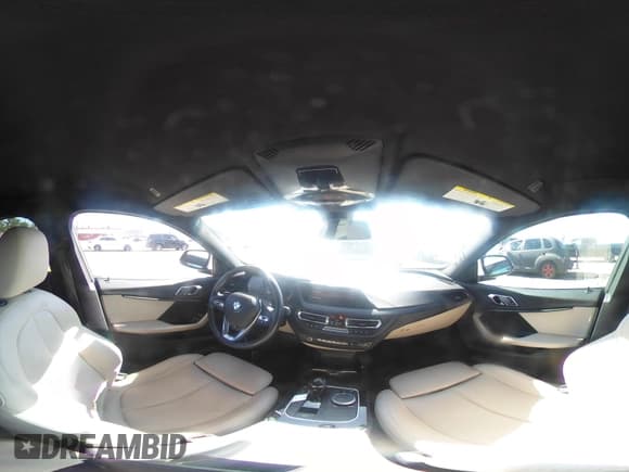 ✅ 2021 BMW 2 Series 228i • VIN: WBA53AK07M7H90359 • Lot: 42481336. Wystawiony na IAAI z przebiegiem 53 852 mil. Bezpłatny archiwum sprzedaży aukcyjnych z USA i szczegółowy raport historii pojazdu na DreamBid. Zdjęcie 24.