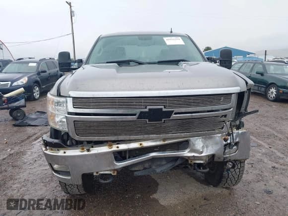 ✅ 2013 Chevrolet Silverado 2500HD LTZ • VIN: 1GC1KYE87DF165039 • Lot: 42915354. Listed on IAAI with 160,197 mi. Free auction sales archive from the USA and detailed vehicle history report at DreamBid. Image 12.