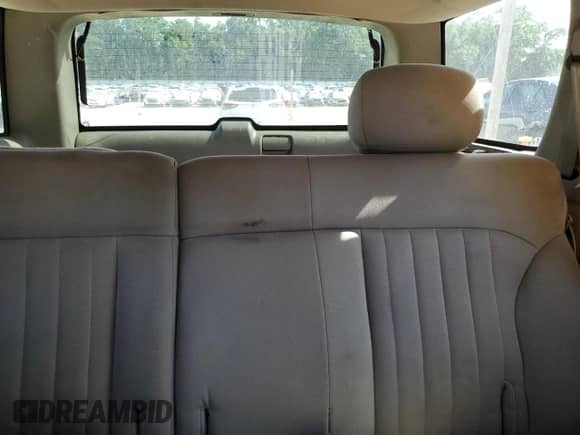 2004 Chevrolet Blazer Fleet z VIN 1GNCS13X84K110611, wystawiony jako Copart lot #54654165 z przebiegiem 153 610 mil mil oraz Szkoda całkowita • Salvage title. Historia ofert i sprzedaży dostępna na DreamBid. Obrazek 10.