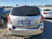 ✅ 2015 Chevrolet Captiva Sport LT • VIN: 3GNAL3EK8FS520074 • Lot: 45602535. Wystawiony na Copart z przebiegiem 166 424 mil. Bezpłatny archiwum sprzedaży aukcyjnych z USA i szczegółowy raport historii pojazdu na DreamBid. Zdjęcie 6.