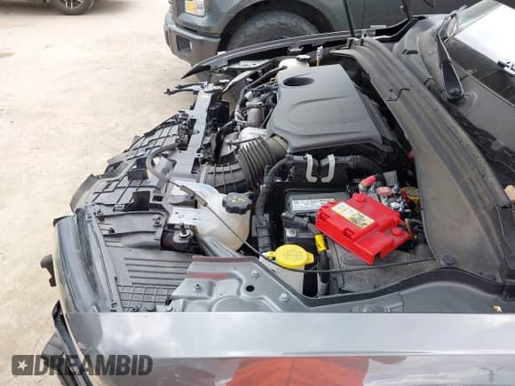 2024 Dodge Hornet R/T z VIN ZACPDFCW1R3A25865, wystawiony jako IAAI lot #42697510 z przebiegiem 27 455 mil mil oraz . Historia ofert i sprzedaży dostępna na DreamBid. Obrazek 10.