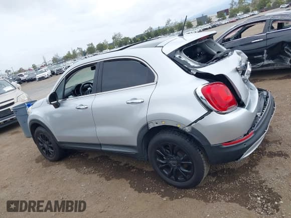 ✅ 2016 FIAT 500X Lounge • VIN: ZFBCFYDT0GP328920 • Lot: 42159126. Listed on IAAI with 74,576 mi. Free auction sales archive from the USA and detailed vehicle history report at DreamBid. Image 14.