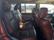 ✅ 2006 Jeep Commander Limited • VIN: 1J8HG58N66C155857 • Lot: 87012205. Wystawiony na Copart z przebiegiem 217 695 mil. Bezpłatny archiwum sprzedaży aukcyjnych z USA i szczegółowy raport historii pojazdu na DreamBid. Zdjęcie 11.