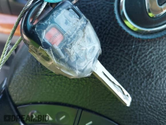 ✅ 2004 Lexus GX 470 • VIN: JTJBT20X540048508 • Lot: 43461785. Wystawiony na IAAI z przebiegiem 184 383 mil. Bezpłatny archiwum sprzedaży aukcyjnych z USA i szczegółowy raport historii pojazdu na DreamBid. Zdjęcie 11.