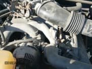 ✅ 2004 Ford Excursion Eddie Bauer • VIN: 1FMNU45S14EC74484 • Лот: 40641522. Опубликован ранее на IAAI с пробегом 298 510 миль. Бесплатный доступ к архиву аукционных продаж из США и подробный отчёт об истории автомобиля на DreamBid. Изображение 19.