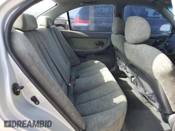 ✅ 2003 Hyundai Elantra GLS • VIN: KMHDN45D73U682390 • Lot: 64661285. Wystawiony na Copart z przebiegiem 269 715 mil. Bezpłatny archiwum sprzedaży aukcyjnych z USA i szczegółowy raport historii pojazdu na DreamBid. Zdjęcie 10.