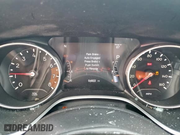 ✅ 2019 Jeep Compass Latitude • VIN: 3C4NJDBB2KT703341 • Lot: 55974345. Listed on Copart with 54,822 mi. Free auction sales archive from the USA and detailed vehicle history report at DreamBid. Image 9.