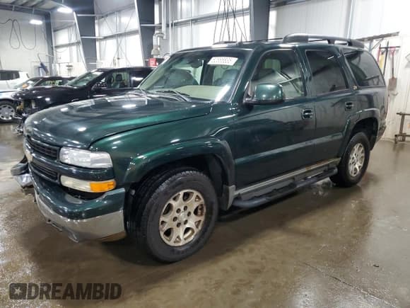 ✅ 2002 Chevrolet Tahoe LS • VIN: 1GNEK13Z02R299012 • Lot: 62668835. Listed on Copart with 168,405 mi. Free auction sales archive from the USA and detailed vehicle history report at DreamBid. Image 1.