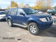 ✅ 2012 Nissan Pathfinder SV • VIN: 5N1AR1NB5CC620173 • Lot: 43627772. Wystawiony na IAAI z przebiegiem 157 478 mil. Bezpłatny archiwum sprzedaży aukcyjnych z USA i szczegółowy raport historii pojazdu na DreamBid. Zdjęcie 1.