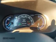 ✅ 2024 Toyota RAV4 Hybrid XLE • VIN: JTMRWRFV3RJ058950 • Lot: 43411788. Wystawiony na IAAI z przebiegiem 35 587 mil. Bezpłatny archiwum sprzedaży aukcyjnych z USA i szczegółowy raport historii pojazdu na DreamBid. Zdjęcie 7.