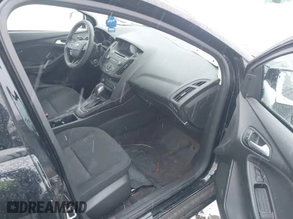 ✅ 2017 Ford Focus SE • VIN: 1FADP3F25HL282756 • Lot: 43856485. Listed on IAAI with 95,245 mi. Free auction sales archive from the USA and detailed vehicle history report at DreamBid. Image 5.