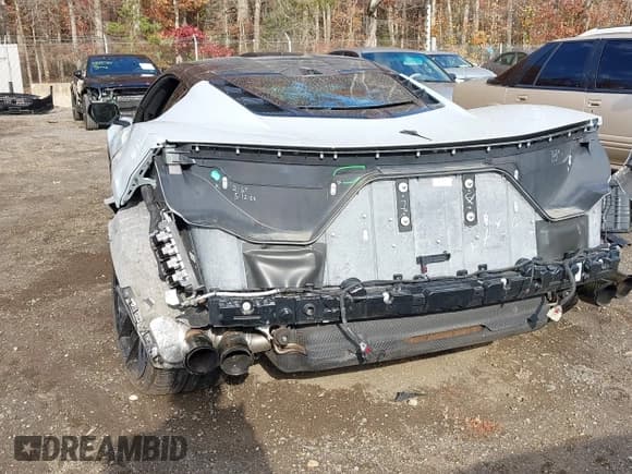 ✅ 2023 Chevrolet Corvette 2LT • VIN: 1G1YB2D46P5100292 • Lot: 43596131. Wystawiony na IAAI z przebiegiem 17 195 mil. Bezpłatny archiwum sprzedaży aukcyjnych z USA i szczegółowy raport historii pojazdu na DreamBid. Zdjęcie 6.