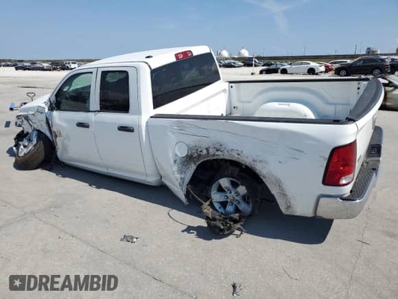 2024 Ram 1500 SLT z VIN 1C6RR6GG0RS127830, wystawiony jako Copart lot #81643515 z przebiegiem 38 466 mil mil oraz Nie do naprawy • Non repairable. Historia ofert i sprzedaży dostępna na DreamBid. Obrazek 2.