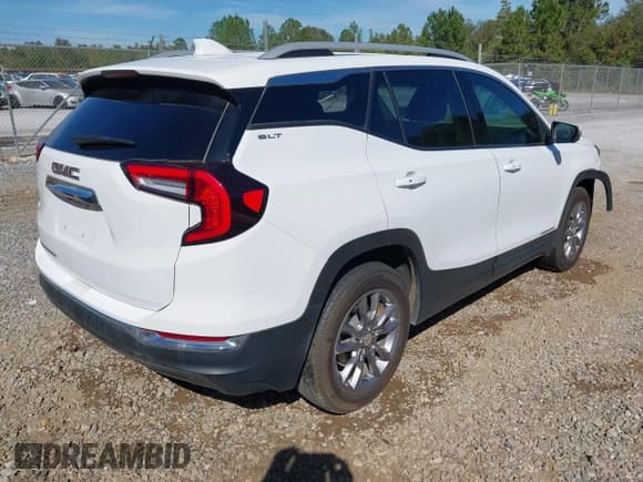 ✅ 2022 GMC Terrain SLT • VIN: 3GKALPEV1NL192987 • Lot: 43485722. Wystawiony na IAAI z przebiegiem 53 197 mil. Bezpłatny archiwum sprzedaży aukcyjnych z USA i szczegółowy raport historii pojazdu na DreamBid. Zdjęcie 4.
